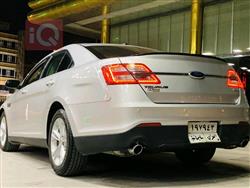 Ford Taurus